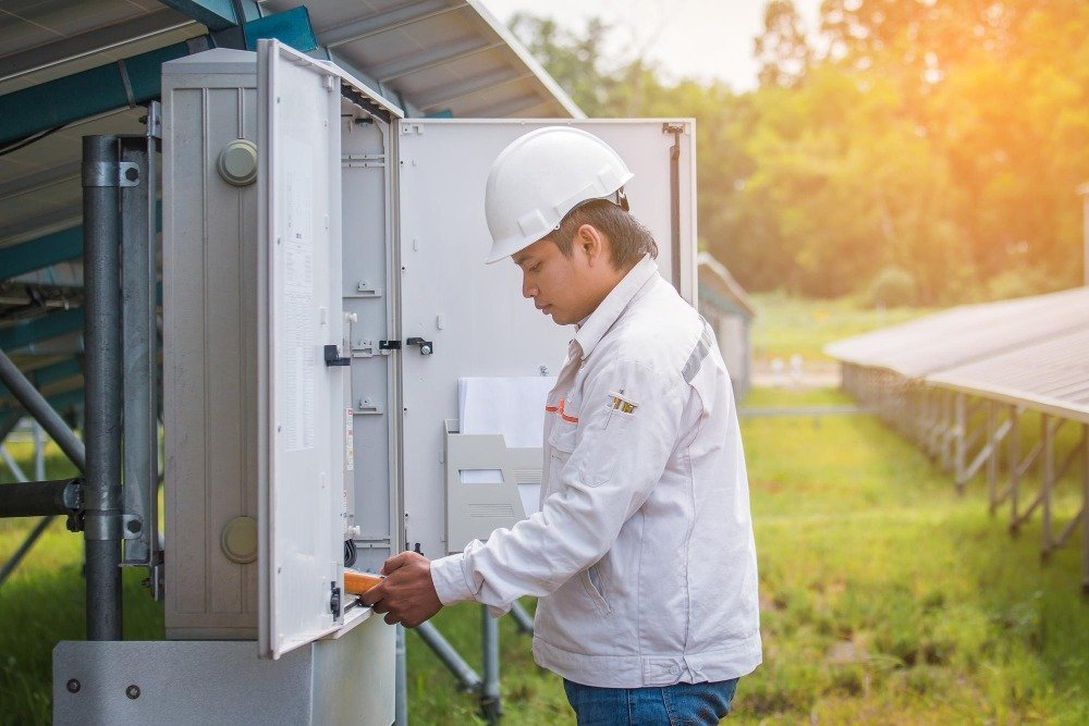 How to Upgrade Your Existing Solar Setup Using EG4 Inverters